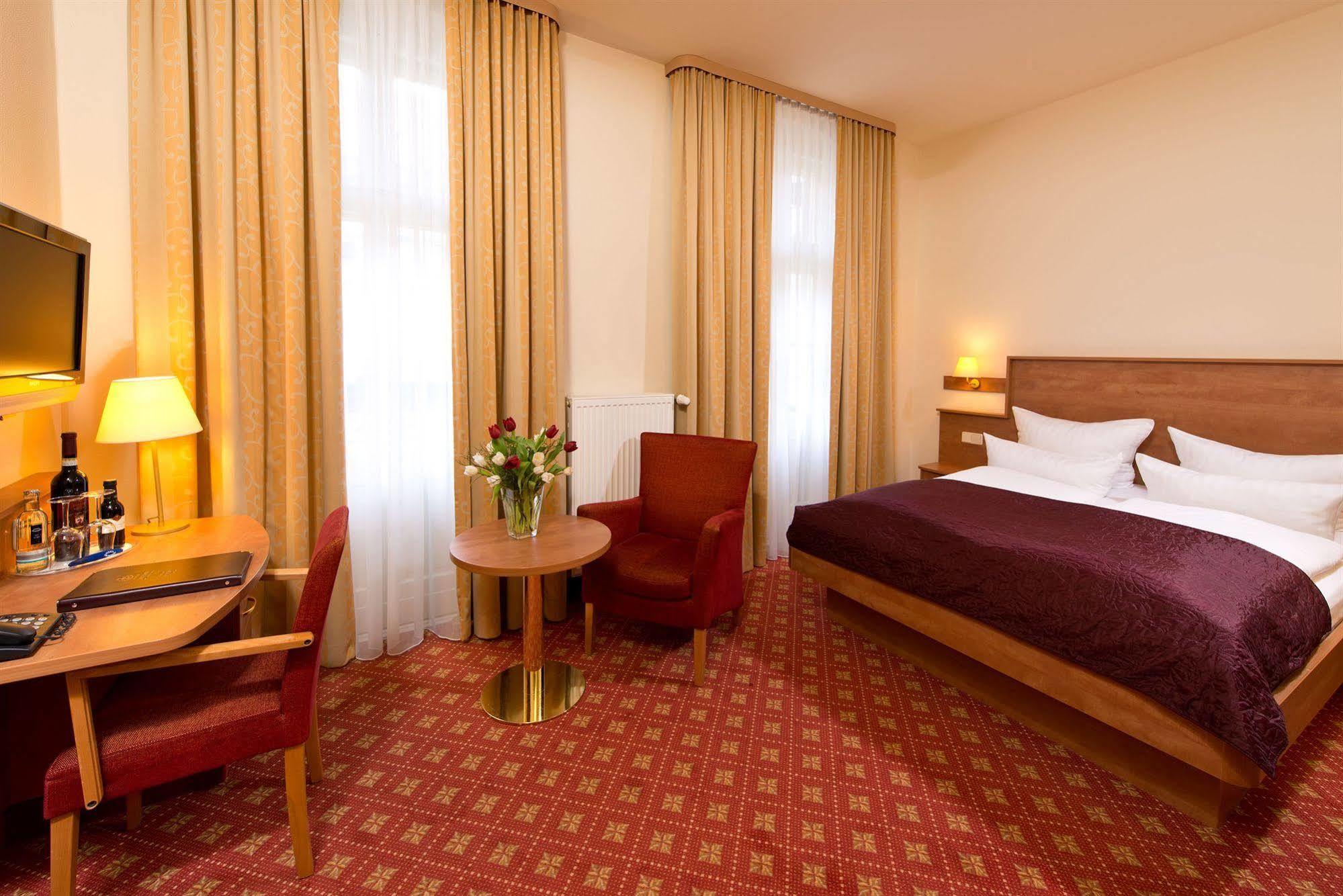 Hotel & Apartments Zarenhof Berlin Prenzlauer Berg Eksteriør billede