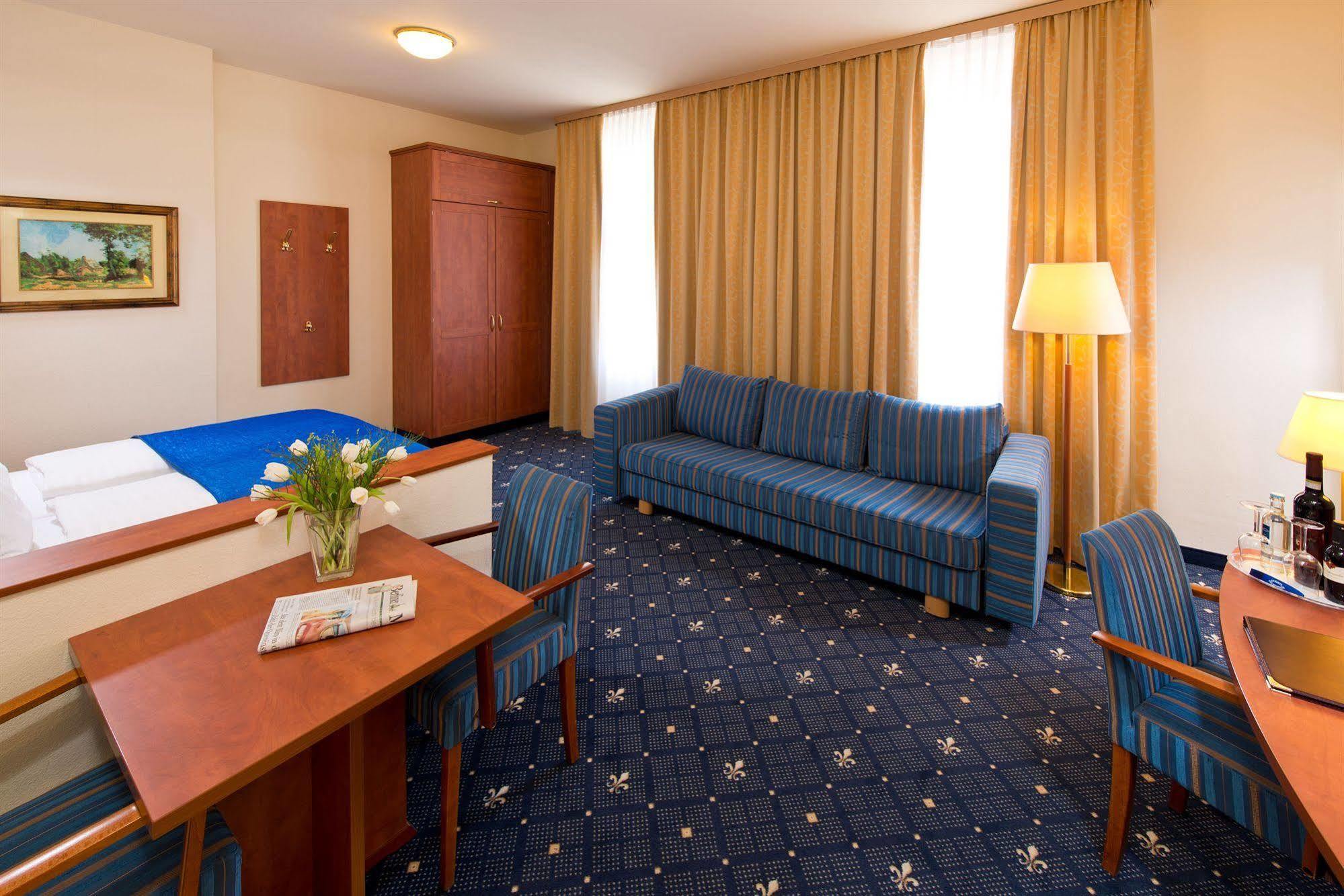 Hotel & Apartments Zarenhof Berlin Prenzlauer Berg Eksteriør billede