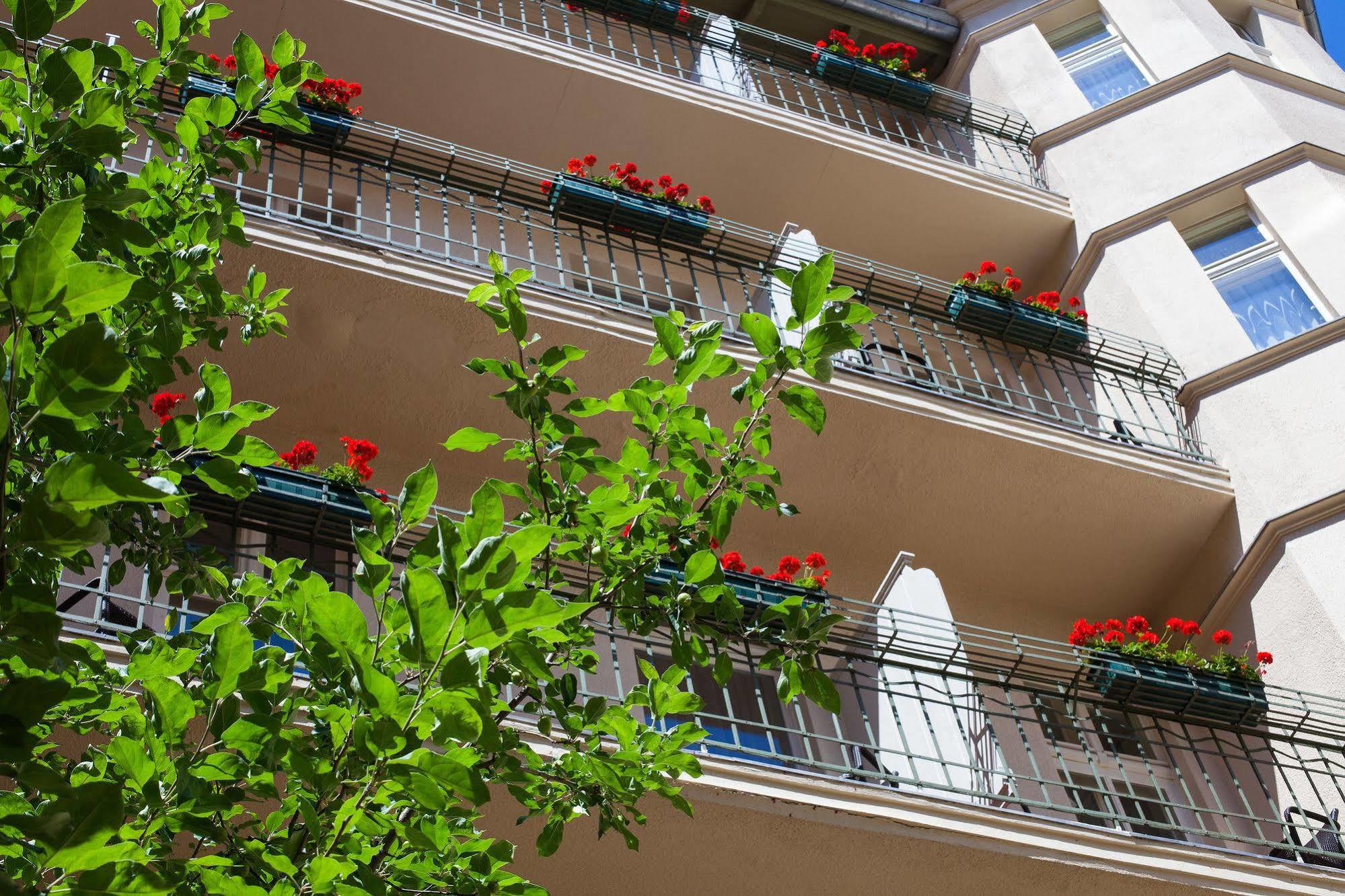 Hotel & Apartments Zarenhof Berlin Prenzlauer Berg Eksteriør billede